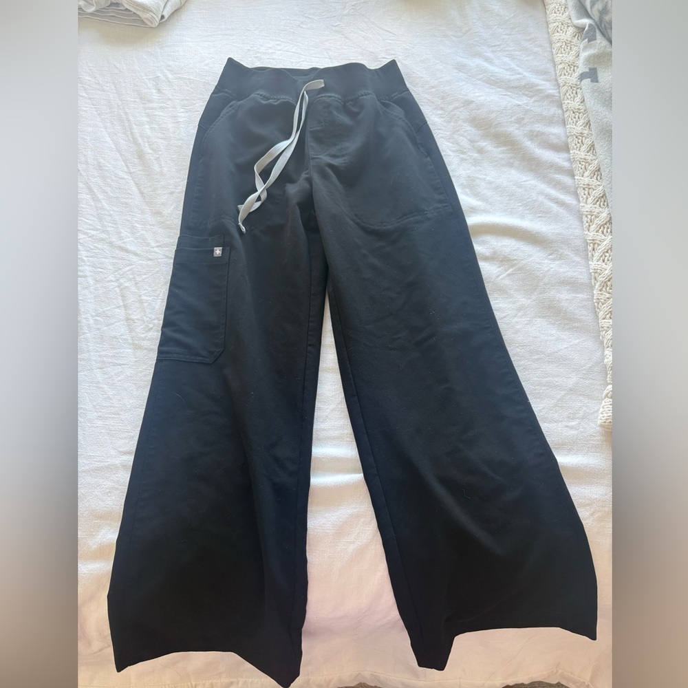 Figs Black wide leg scrubs with Gray Drawstring